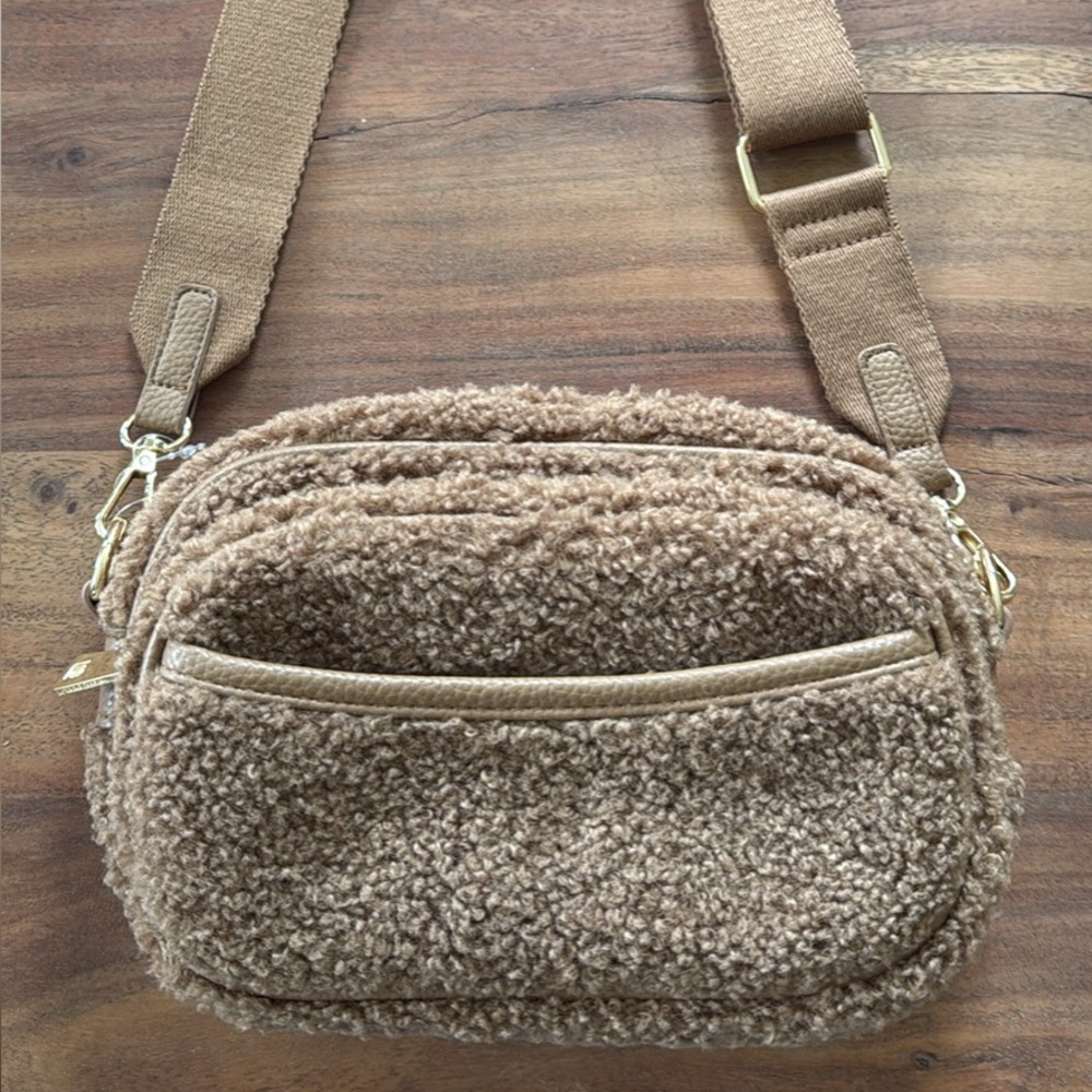 Chinese Laundry cross body bag